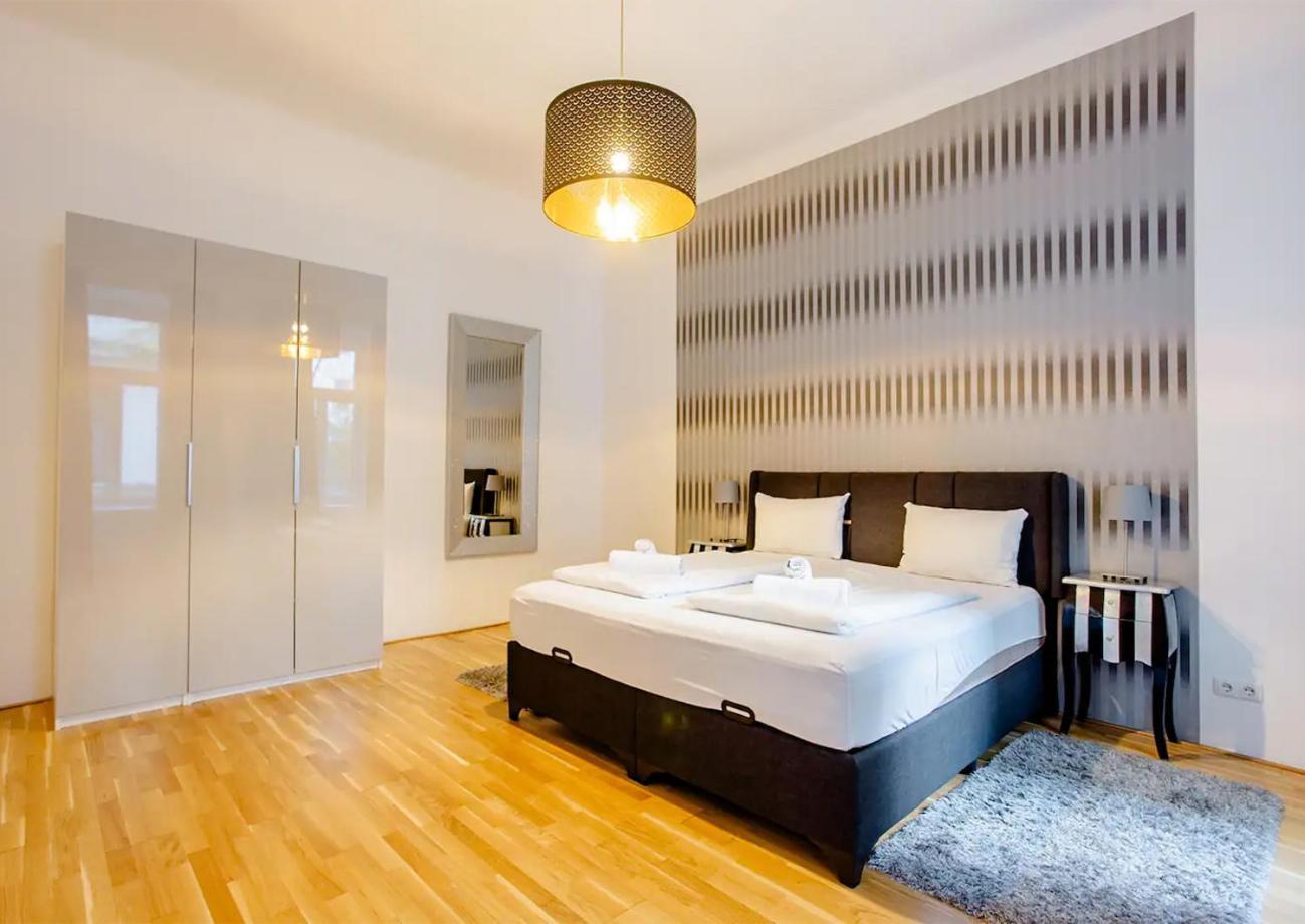 Exclusive Apartment City Center Відень Екстер'єр фото