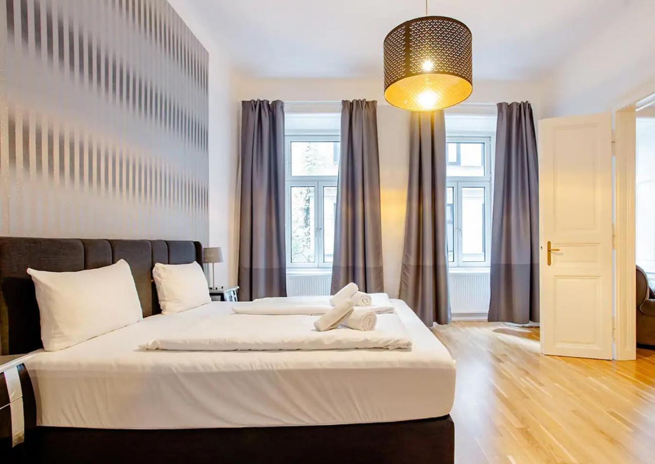 Exclusive Apartment City Center Відень Екстер'єр фото
